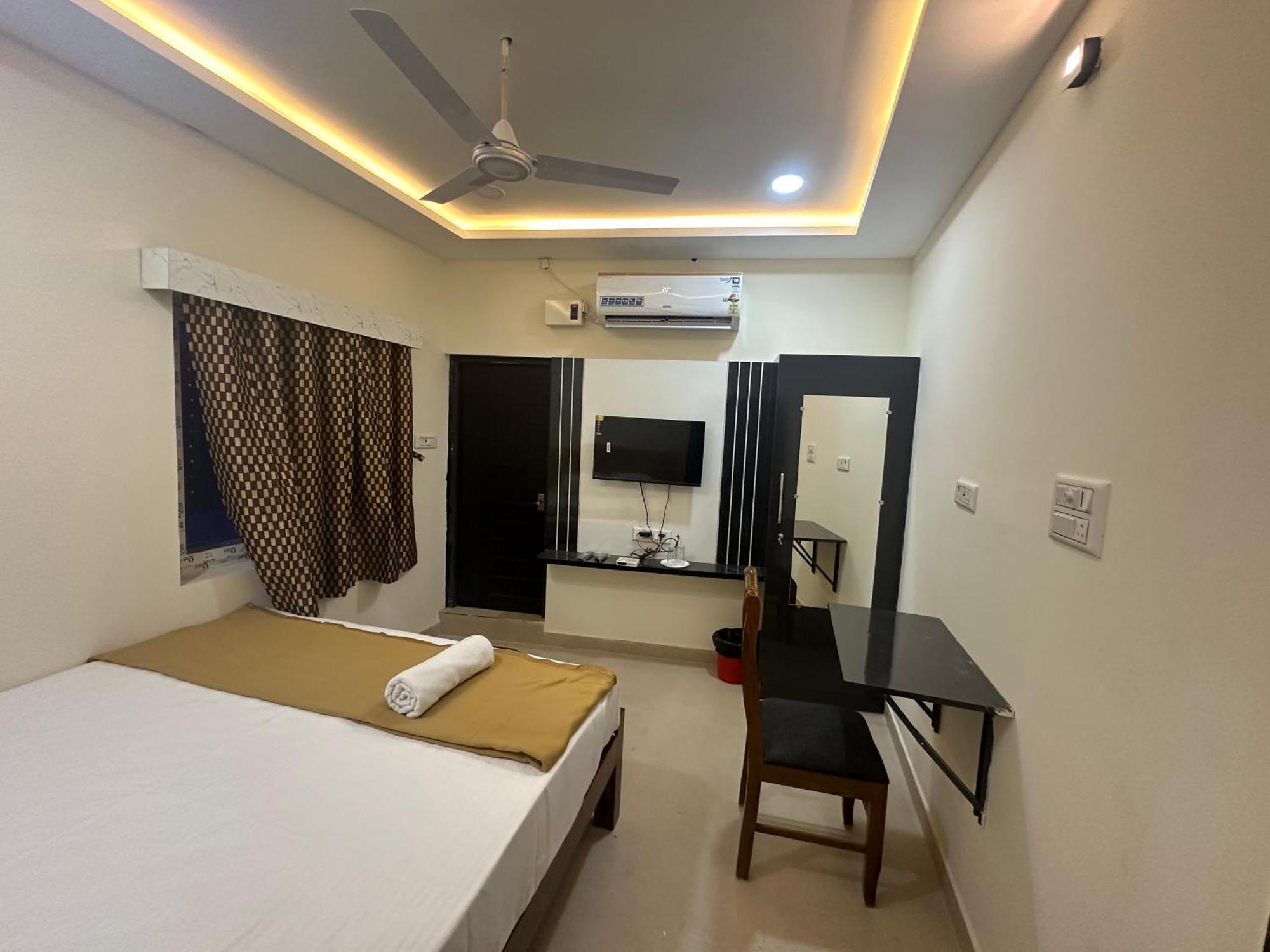 Mahadeepam Residency Villa Tiruvannamalai Luaran gambar