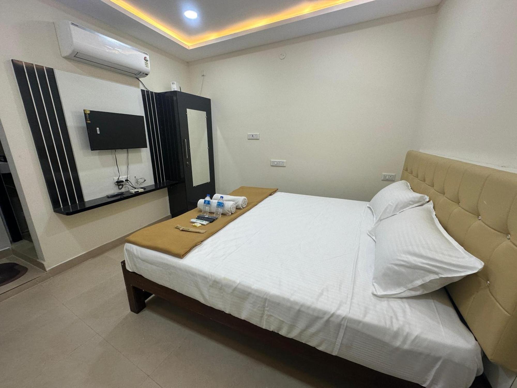 Mahadeepam Residency Villa Tiruvannamalai Bilik gambar